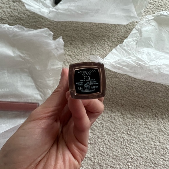 SOLD: Chanel Holiday Lipgloss Trio Sheer Genius NWT. - Picture 12 of 15